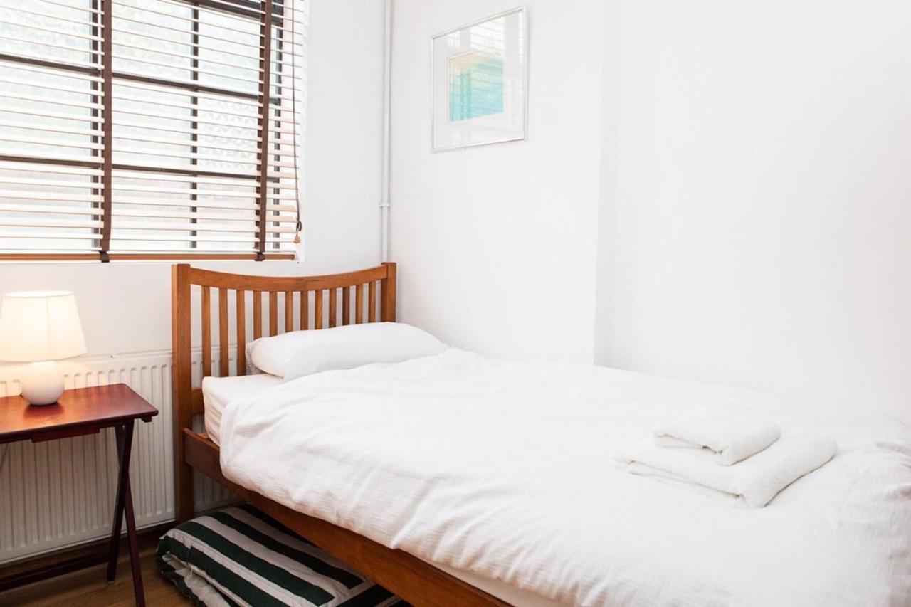 Spectacular Central 4-Bedroom Close To London Eye Dış mekan fotoğraf